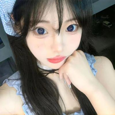 他的摩托车，她的岛